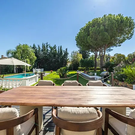 11 Grimp - Stunning 8-bedroom Pool And Private Tennis *
