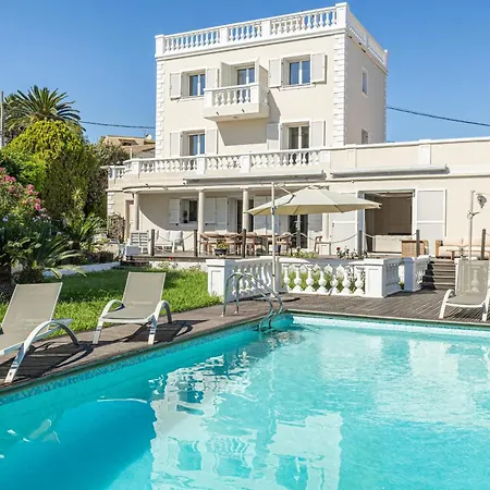 11 Grimp - Stunning 8-bedroom Pool And Private Tennis *